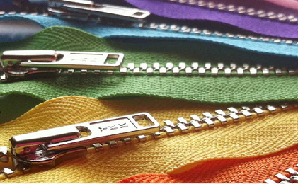 YKK